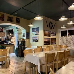 The Water Street Grill - Pretty restaurant