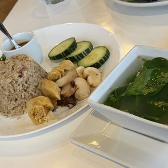 Satdha Plant Based Thai Kitchen - Kow Mun Kai - Thai Near Me - Santa Monica, California