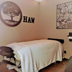 Optimal Health & Wellness Center - Massage Therapy Room@ O.H.A.W