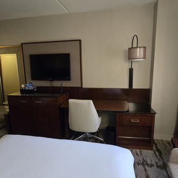 Hilton Denver City Center - Hotels Near Me - Denver, Colorado