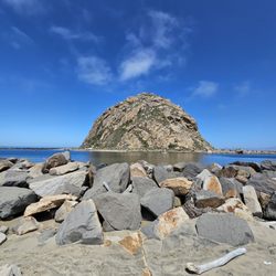 Central Coast Kayaks - Volcanic plug, who knew? Little tid bits from Jordan, the guide, he answered all our questions.
