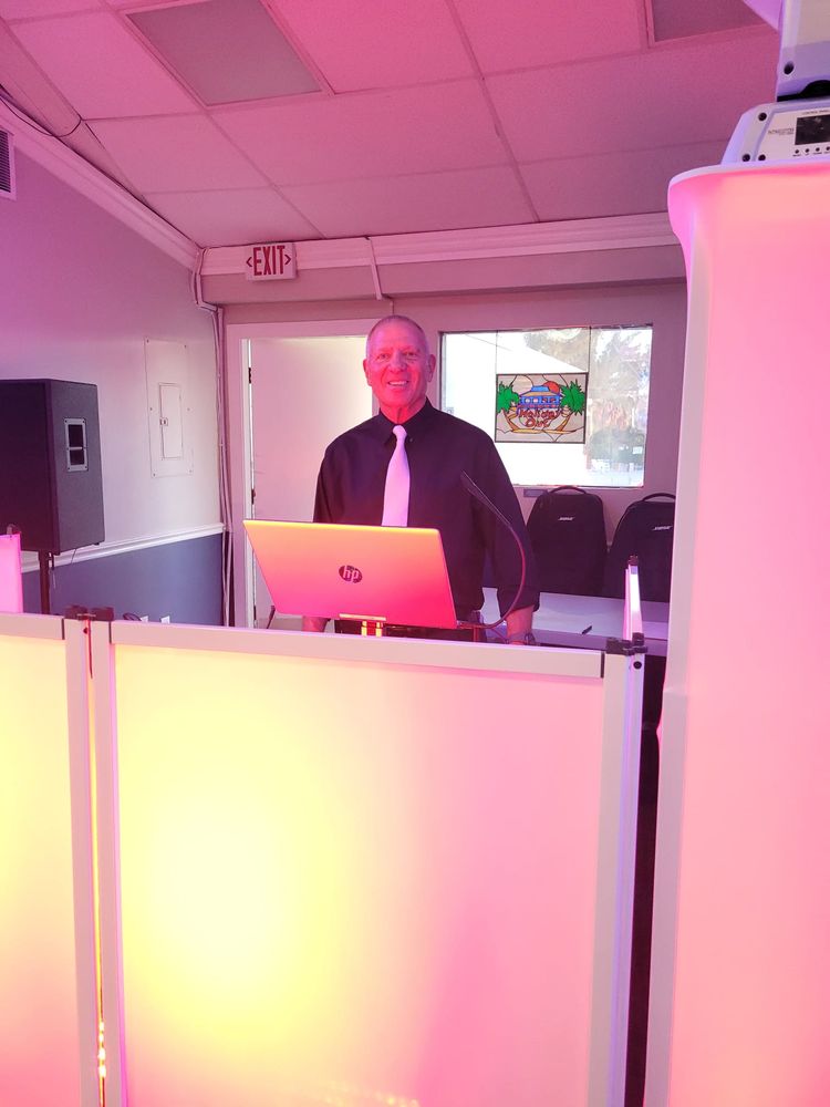 Jimmyc 39 s Highway DJ and Karaoke - O