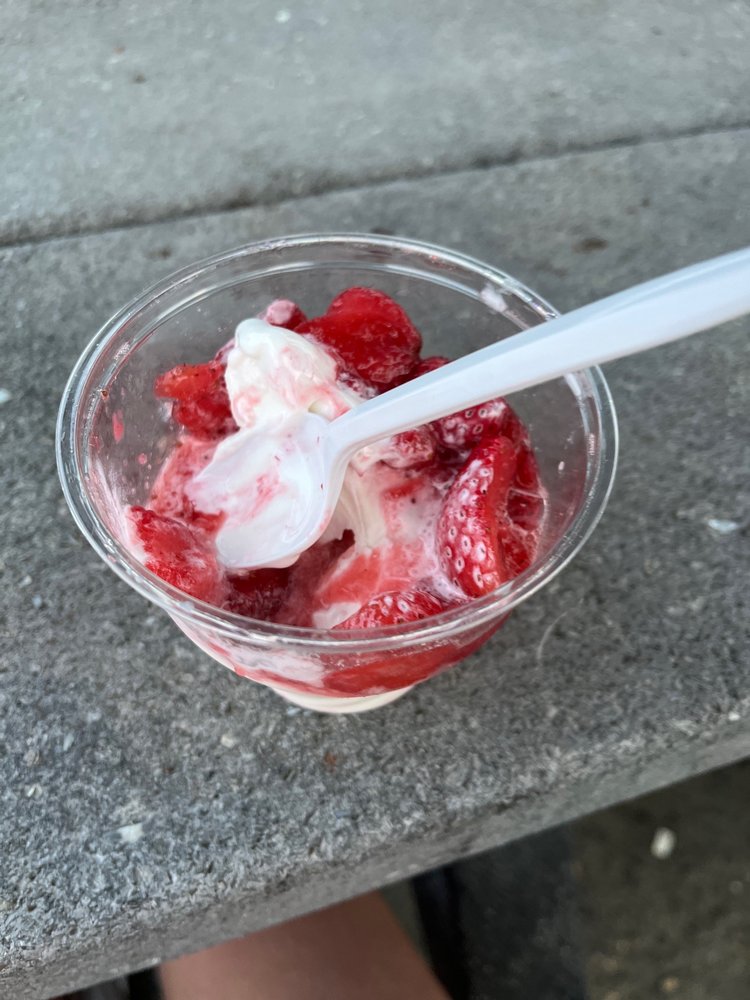 SWIRLS & SCOOPS Updated October 2024 19 Photos & 53 Reviews 68