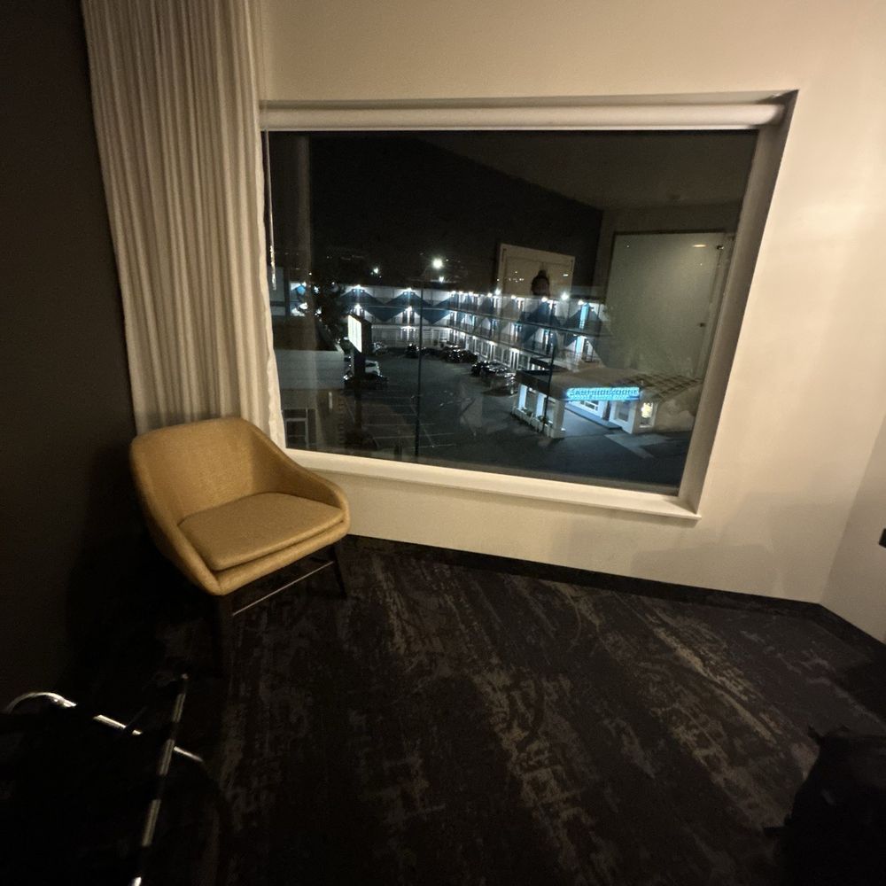 Corner room Corner room