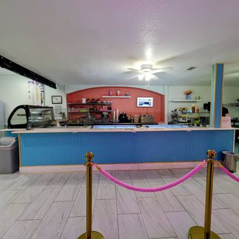 La Paleta - Inside - Ice Cream & Frozen Yogurt Near Me - Spring Branch, Texas La Paleta - Inside - Ice Cream & Frozen Yogurt Near Me - Spring Branch, Texas