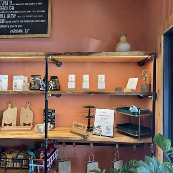 Lever Coffee - Display - Coffee & Tea Near Me - Alamo, California