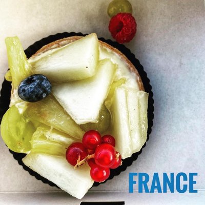 Maison Violette | Place des Corps Saints by null