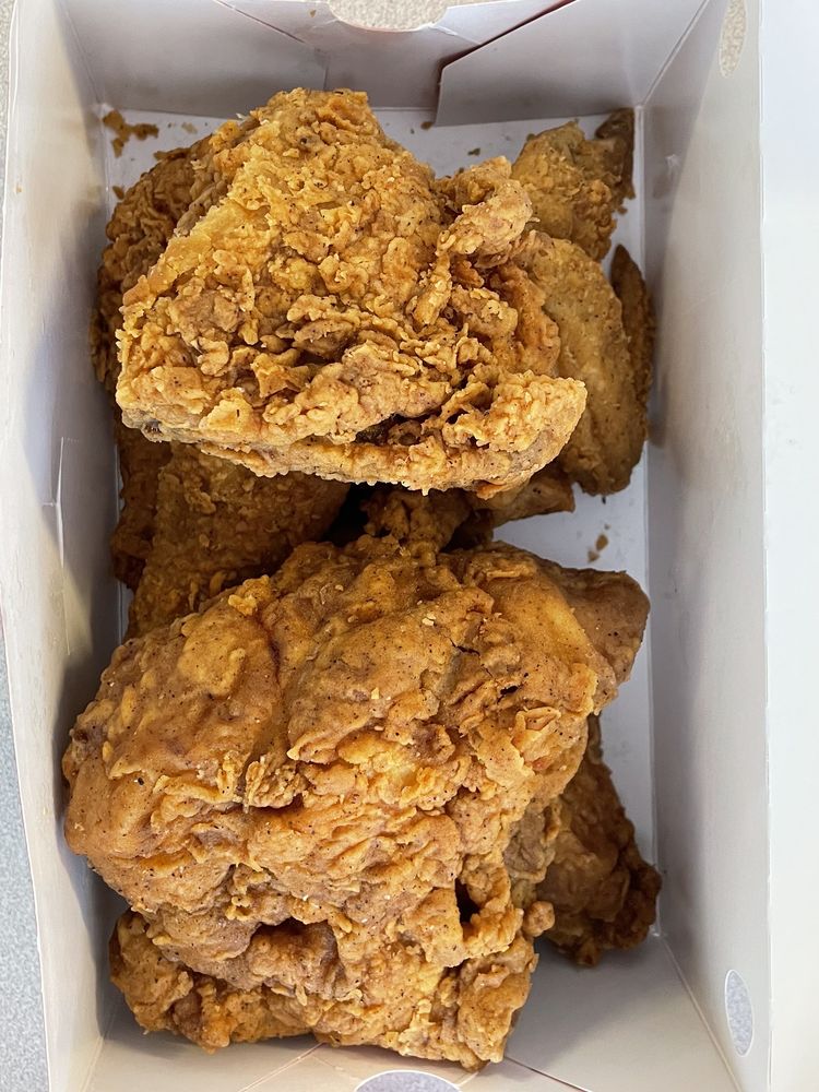 Krispy Krunchy Chicken Logo