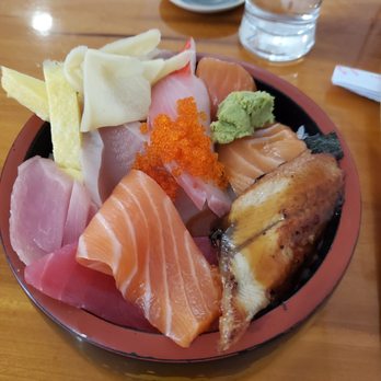 Hanami Sushi - Chirashi bowl. All the toppings kind of tossed in, not placed neatly. Ugliest chirashi bowl I've seen for its price point. - Sushi Bars Near Me - Morgan Hill, California Hanami Sushi - Chirashi bowl. All the toppings kind of tossed in, not placed neatly. Ugliest chirashi bowl I've seen for its price point. - Sushi Bars Near Me - Morgan Hill, California