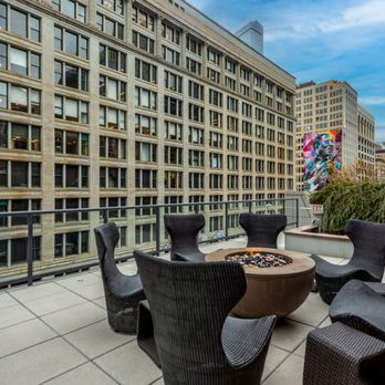 Marquee Block 37 - Apartments Near Me - Chicago, Illinois Marquee Block 37 - Apartments Near Me - Chicago, Illinois