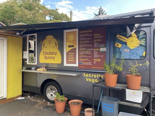 Chubby Bunny by null