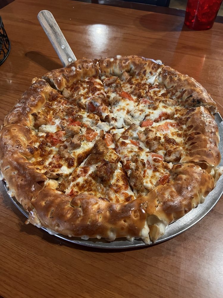 Food from Main Street Pizza