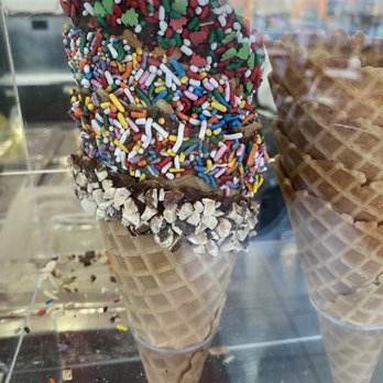 Golden Spoon - Cone options - Ice Cream & Frozen Yogurt Near Me - San Diego, California Golden Spoon - Cone options - Ice Cream & Frozen Yogurt Near Me - San Diego, California