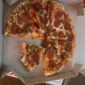 Domino's Pizza - Inedible. No sauce. No cheese on half the pizza. This is his third try and making a simple pizza and still screwed it up. Refused to refund. - Chicken Wings Near Me - Flint, Michigan Domino's Pizza - Inedible. No sauce. No cheese on half the pizza. This is his third try and making a simple pizza and still screwed it up. Refused to refund. - Chicken Wings Near Me - Flint, Michigan
