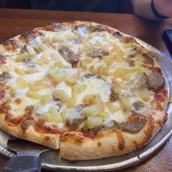 Marechiaro's Italian Restaurant - Lunch special: Personal pizza (huge) meatball & pineapple - Italian Near Me - El Cajon, California