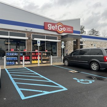 Get Go - a car parked in front of a store - Convenience Stores Near Me - Greensburg, Pennsylvania