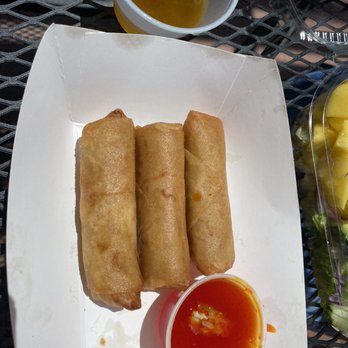 4 Seasons Cafe - Chicken Egg Rolls - Cafes Near Me - Tehachapi, California