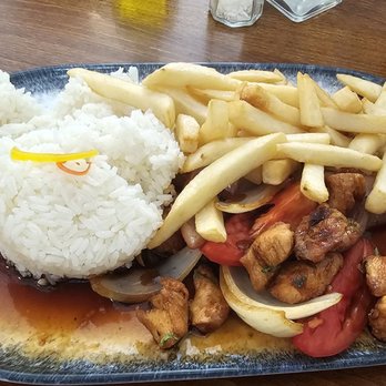 Inka Grill - Pollo saltado - Peruvian Near Me - Raleigh, North Carolina