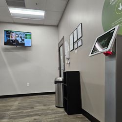 Quest Diagnostics - Quiet in the morning.