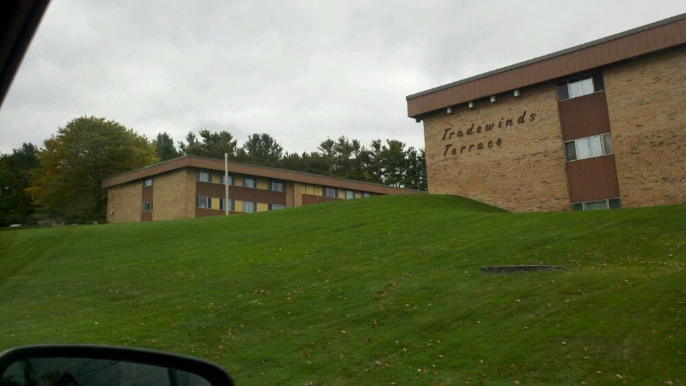 TRADEWINDS TERRACE Updated September 2024 851 Fitzhugh Dr, Traverse