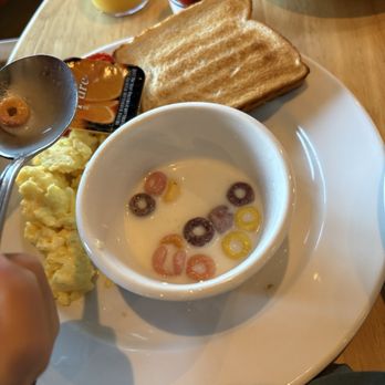 Lakeside Cafe - Cereal and canned eggs? - Breakfast & Brunch Near Me - Harrison Hot Springs, British Columbia Lakeside Cafe - Cereal and canned eggs? - Breakfast & Brunch Near Me - Harrison Hot Springs, British Columbia