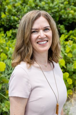 WENDY CASEY CHENOT -RE/MAX ADVANTAGE PLUS - Contact Agent - 150 E ...