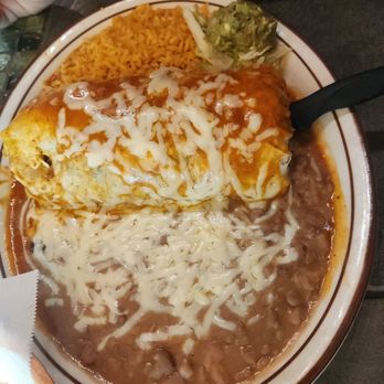 Casa Tabares - Steak, fajita burrito - Mexican Near Me - Bakersfield, California