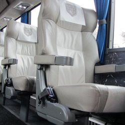 Hampton Luxury Liner Inc. - Diplomat Single Seat