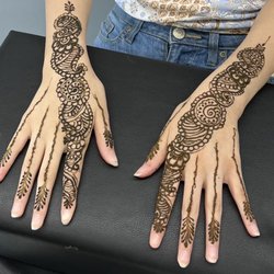 Selah Threading & Salon - Henna
