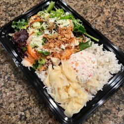Highlands Poke - Regular with salmon, shrimp, crab salad & lots of toppings!