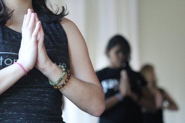 Stone Wave Yoga by null