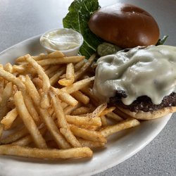 Red Fox Bar & Grill - Mushroom & Swiss Burger