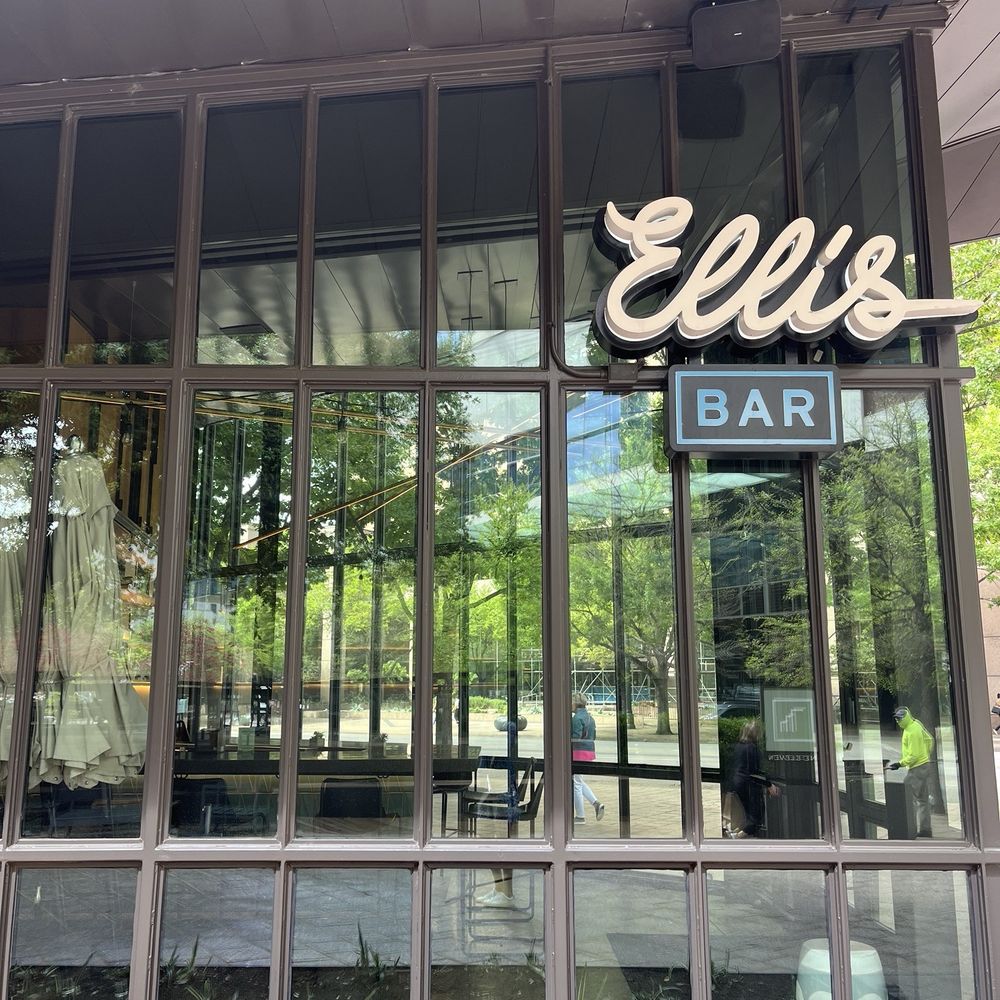 Ellis - Bars Near Me - Austin, Texas
