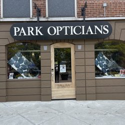 Park Opticians Fairmount Circle