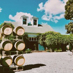 Elegant Wine Tours of LI