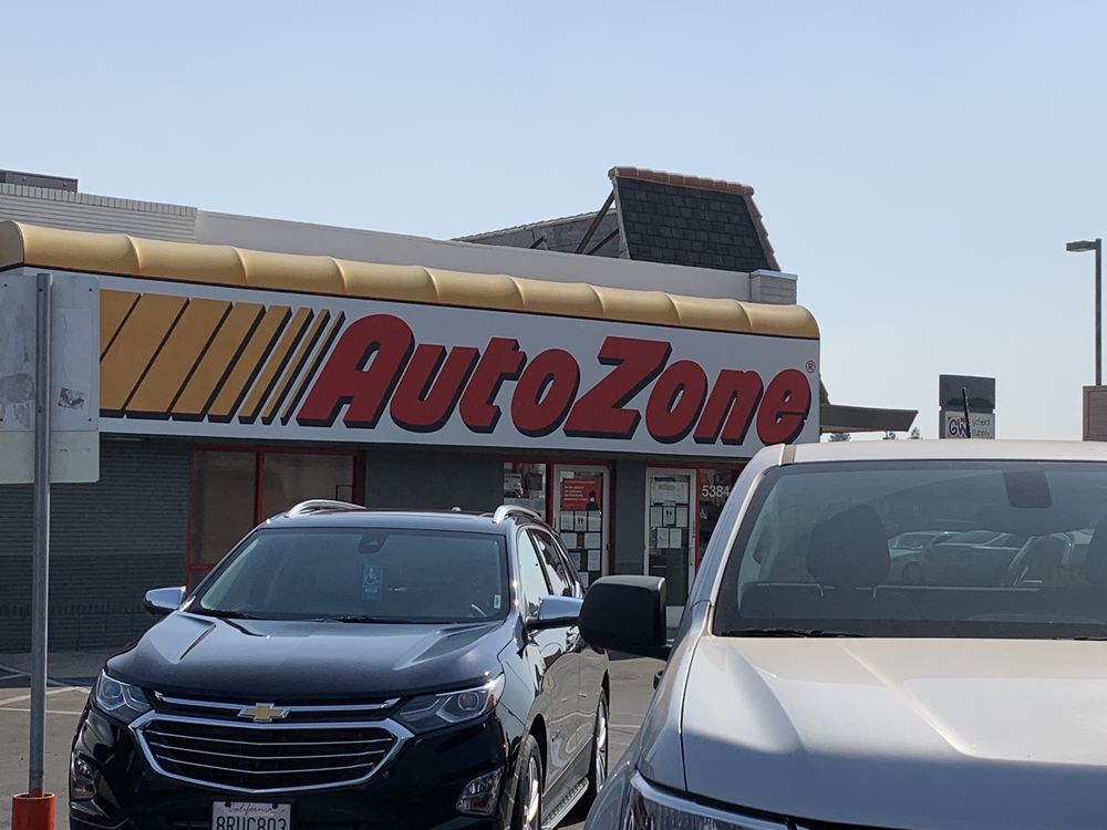 AUTOZONE 27 Reviews 5384 N Blackstone Ave, Fresno, California