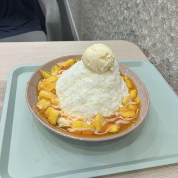 Sunny Tea Studio - Mango Shaved Ice - Shaved Ice Near Me - Fullerton, California