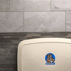 Fas-Trip - Baby changing table, very clean and tidy