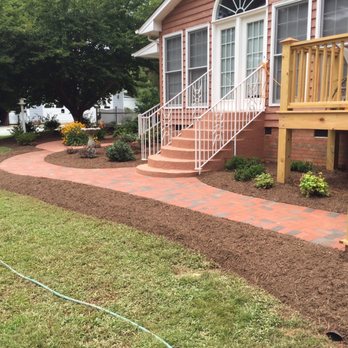 Aguilar's Lawn & Landscape - Landscaping Near Me