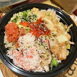 ahipoki bowl - I got salmon and spicy tuna over brown rice.