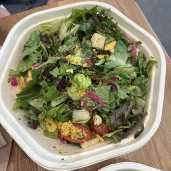 sweetgreen - Healthy Salads, Wraps, and Bowls - Guacamole Greens - Salad Near Me - Scottsdale, Arizona