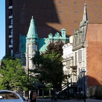 Ville de Montréal - Local Flavor Near Me Ville de Montréal - Local Flavor Near Me