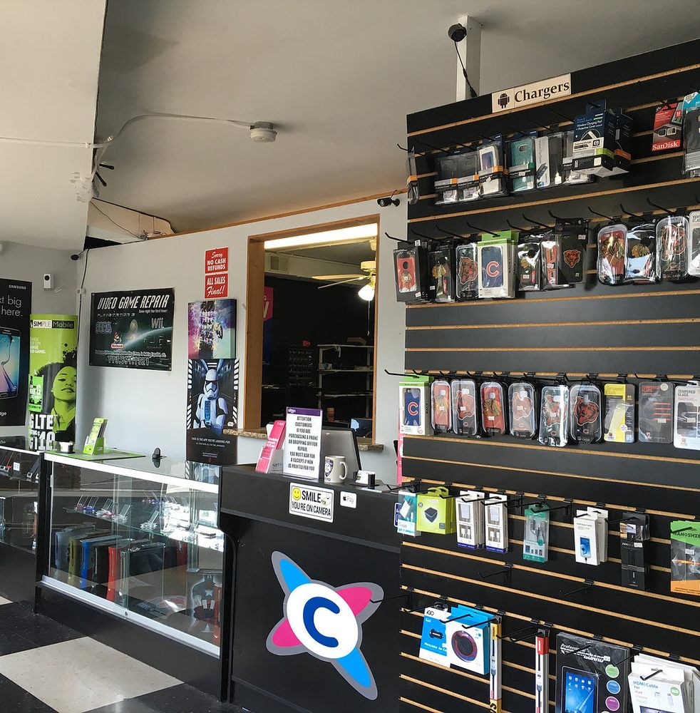 GADGETWISE Updated August 2024 1719 N Mannheim Rd, Stone Park