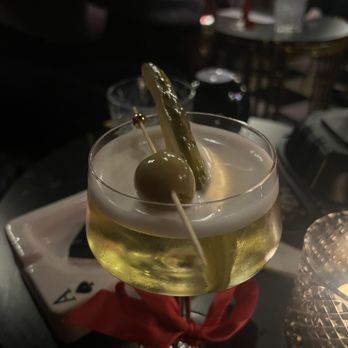 Mo's Cocktail Lounge - Cocktail Bars Near Me - Grand Rapids, Michigan