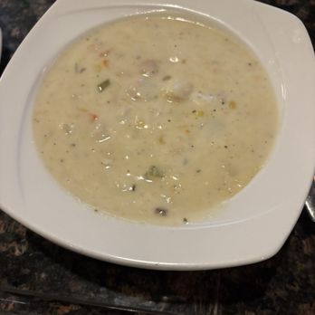Parea Restaurant - Clam Chowder - New American Near Me - Valparaiso, Indiana