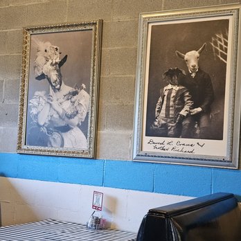 Rodeo Goat - It's a goat thing! - Burgers Near Me - Dallas, Texas
