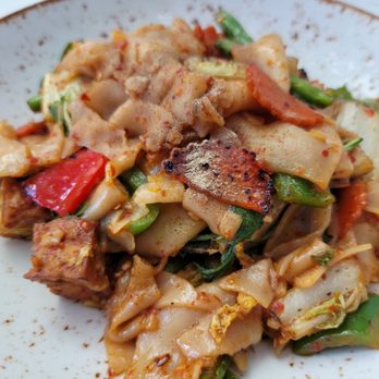Senyai Thai Kitchen - Pad kee mao - Thai Near Me - Pittsburgh, Pennsylvania Senyai Thai Kitchen - Pad kee mao - Thai Near Me - Pittsburgh, Pennsylvania