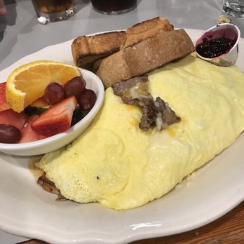 Maltby Cafe - Prime rib omelette - American Near Me - Snohomish, Washington