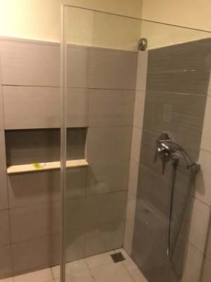 Go Hotels Iloilo by null