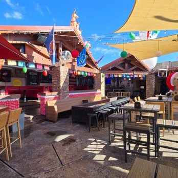 Boondocks Patio & Grill - Patio - Sports Bars Near Me - Scottsdale, Arizona Boondocks Patio & Grill - Patio - Sports Bars Near Me - Scottsdale, Arizona